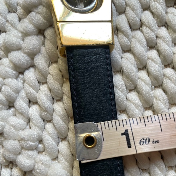 Gucci | Vintage Reversible Leather Gucci Belt - Picture 14 of 15